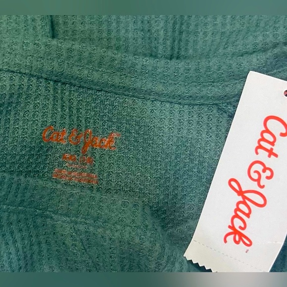 💫NWT Cat&Jack Girl’s Longsleeve Green Pull-over - Picture 6 of 8